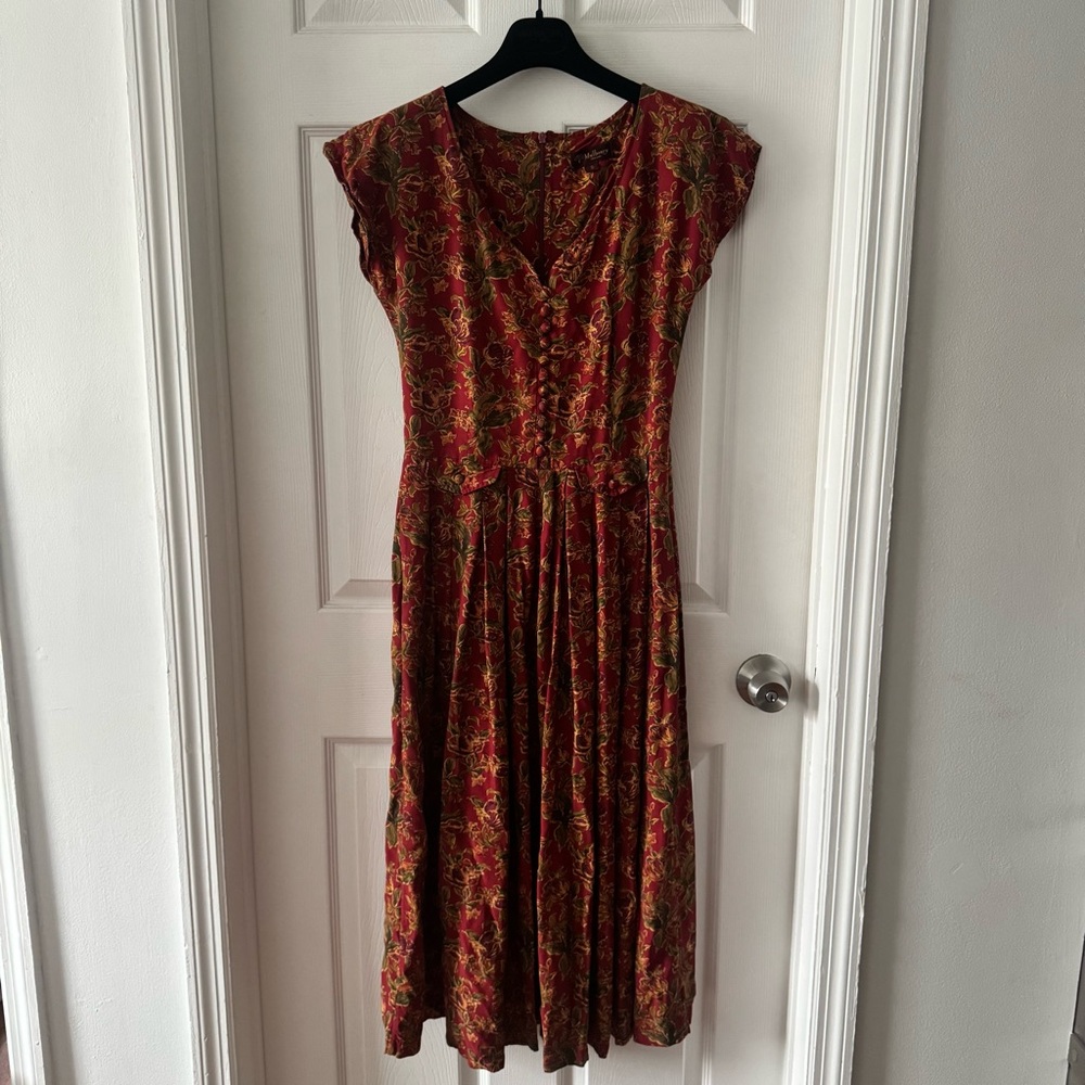 Gorgeous VINTAGE Mulberry Floral Burgundy/Gold Dress